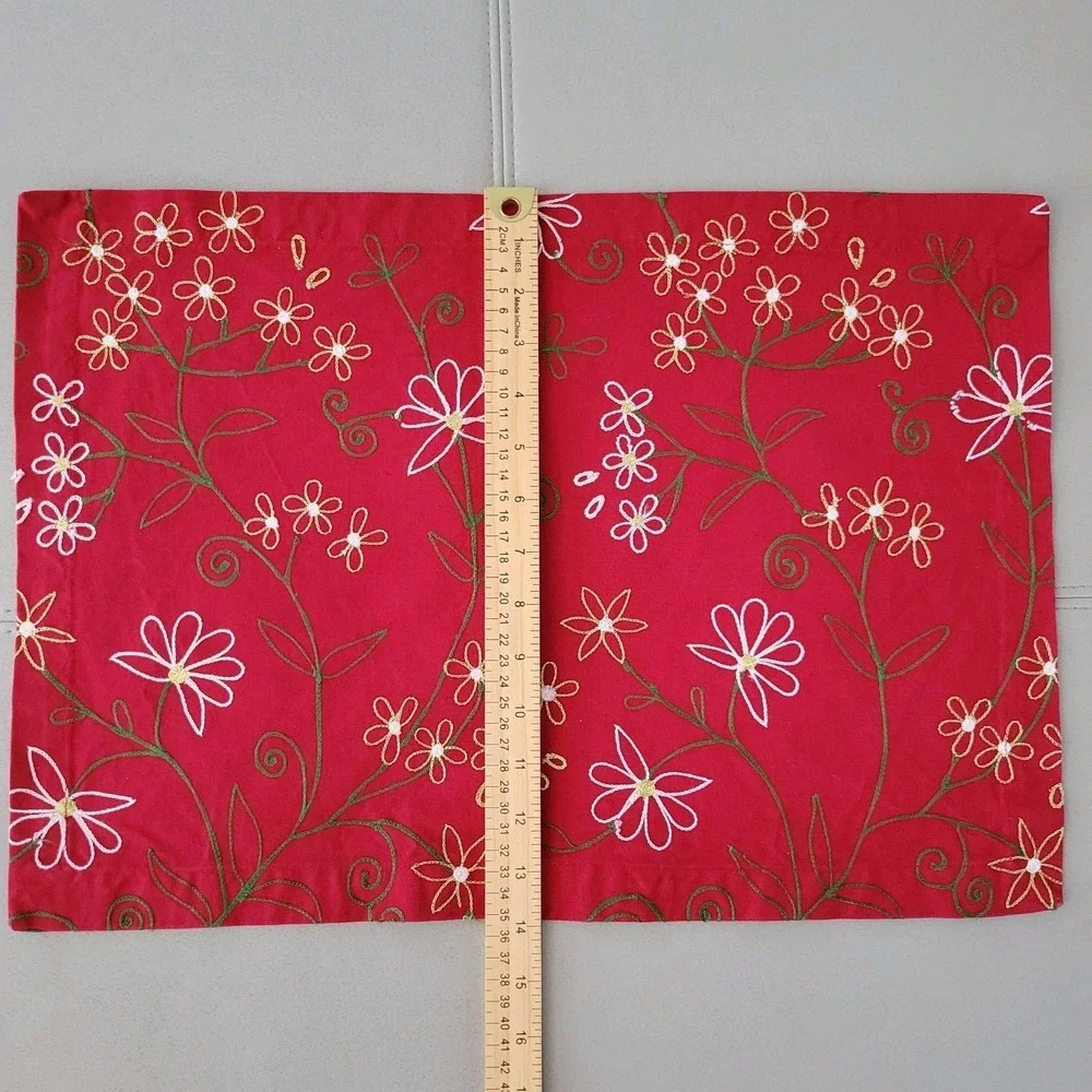 Crate Barrel Pergola Placemats Red Floral Green Gold White Embroidery Cotton 4Pc